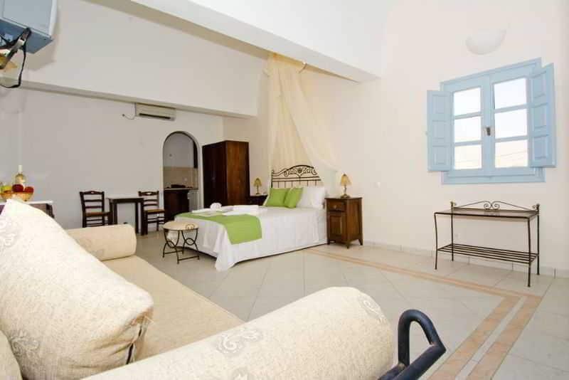 Jojo Beach Hotel & Bar Agios Georgios  Екстер'єр фото